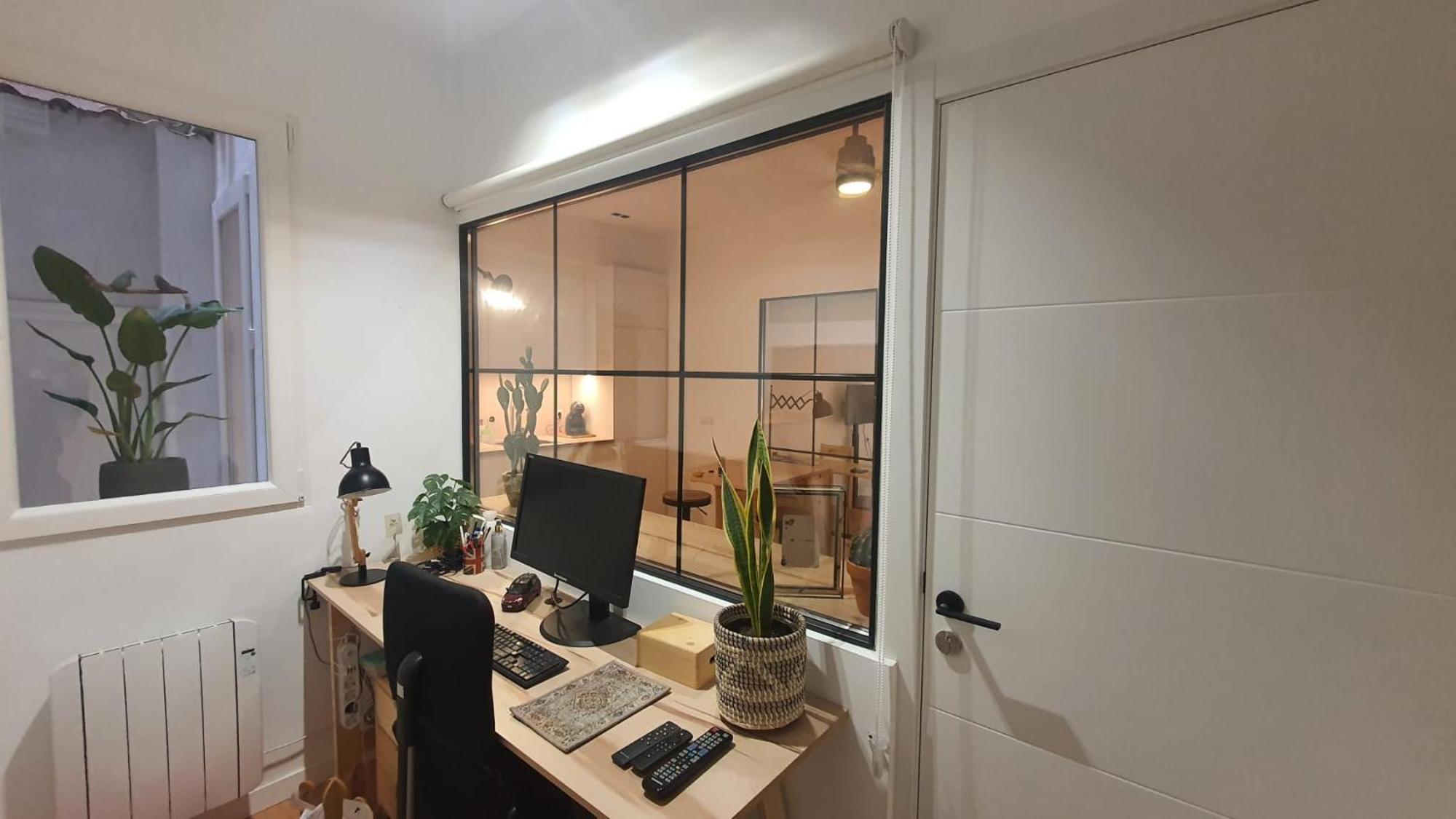 Rentadore Atocha Suites Madrid Bagian luar foto